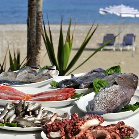 Villa Petreris Enas - Stunning 3 Bedroom With Pool