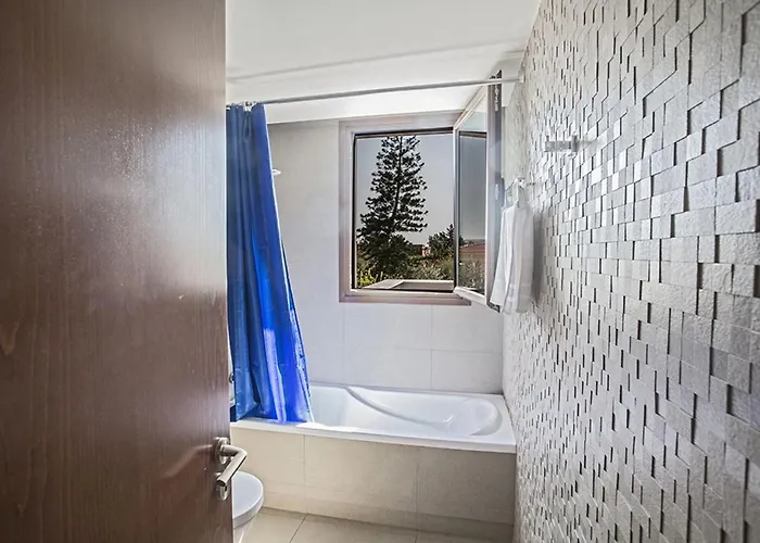 Villa Petreris Enas - Stunning 3 Bedroom With Pool Ayia Napa