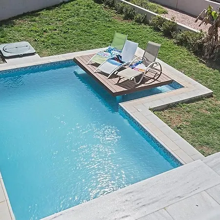 Petreris Enas - Stunning 3 Bedroom With Pool - Short Walk To Nissi Avenue Вилла Айя-Напа