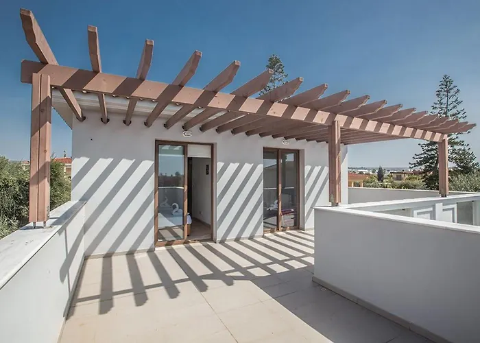 Petreris Enas - Stunning 3 Bedroom With Pool ヴィラ アヤナパ